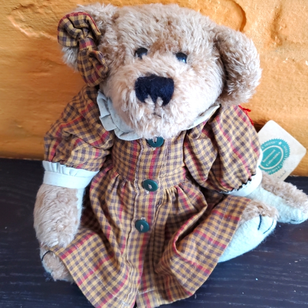 Boyd's Bears Luella 1996
